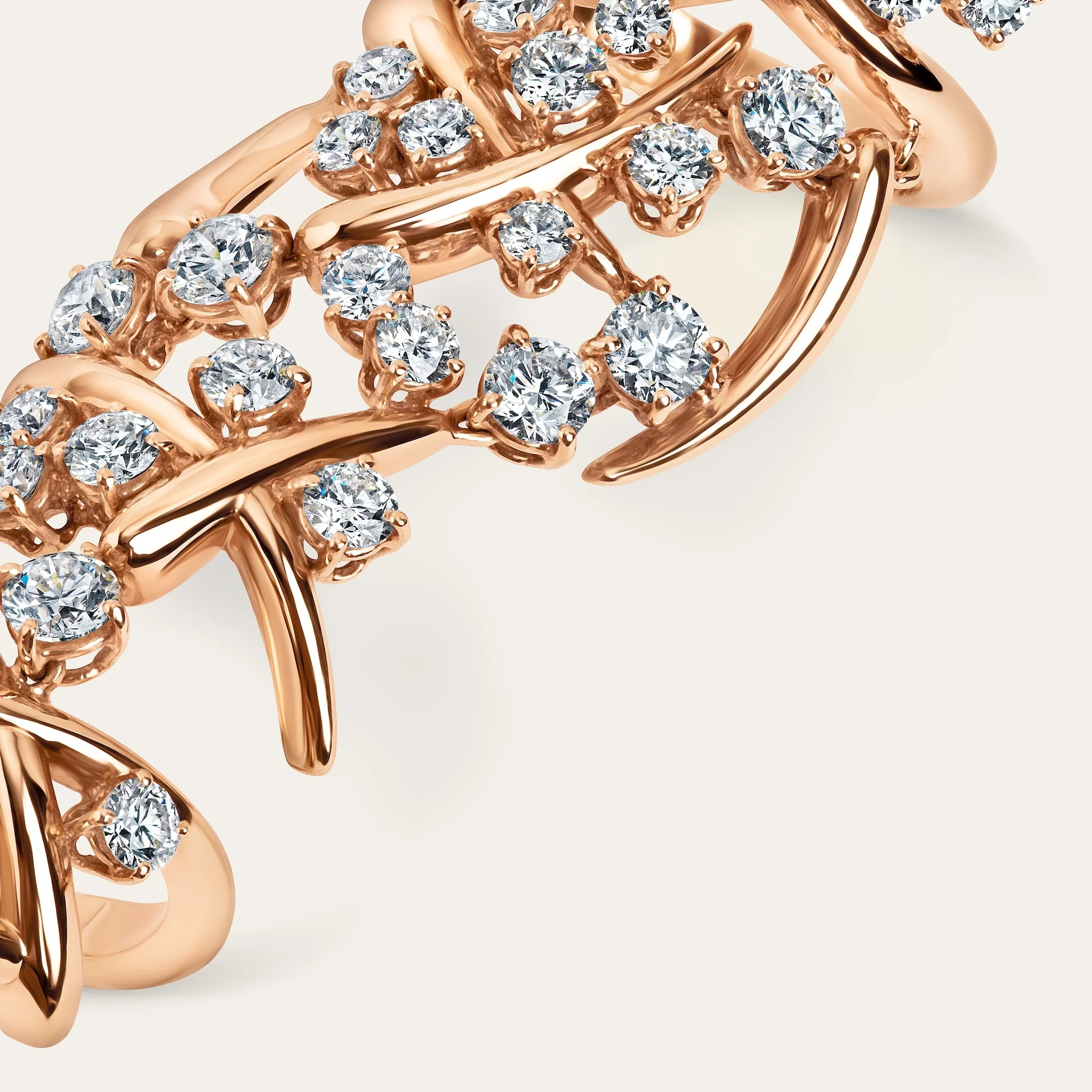 Carnivale Full Finger Diamond Ring - Image 5